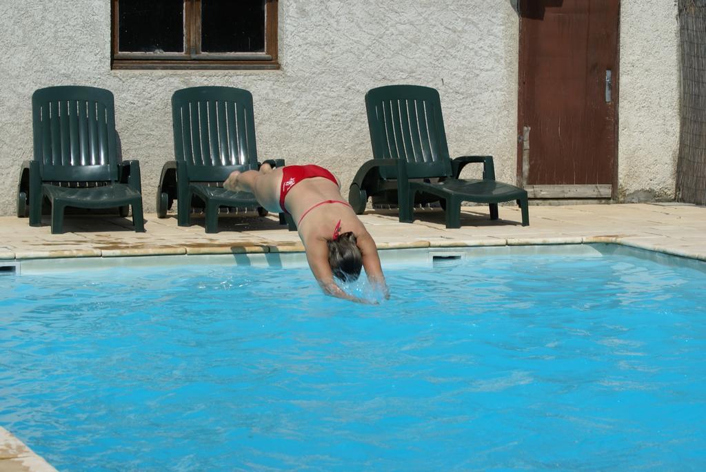 Gites de La Croisée des Chemins - Piscine Chauffée - Spa, Hammam et Sauna Izeaux Camera foto